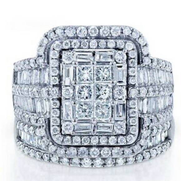 NWT LUXURY 925 sterling silver diamond engagement Ring - Picture 2 of 9